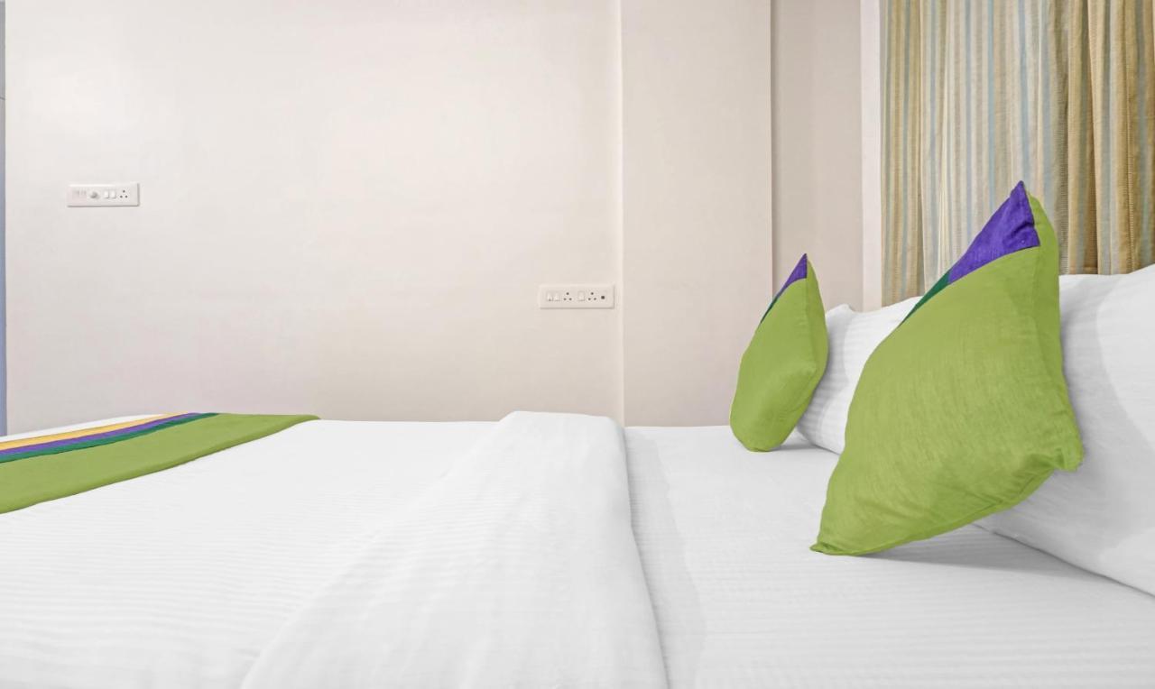 Treebo Diamond Residency - Ddpk Inn ปูเน่ ภายนอก รูปภาพ